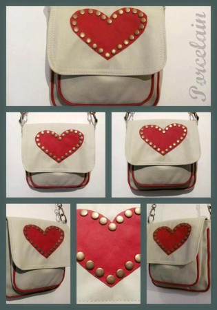 Art. 1036 Cartera con Bolsillo externo con Corazón Color: Hueso y Rojo $210